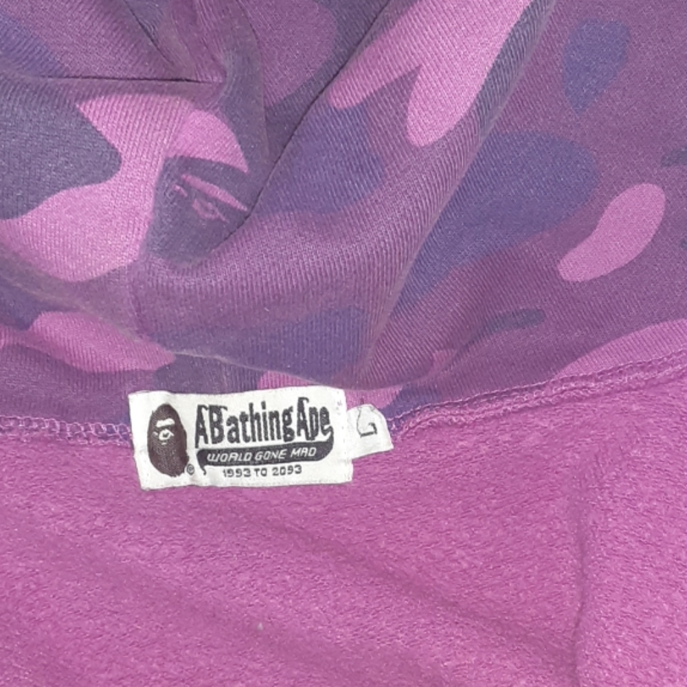 Bape - Picture 2 of 3